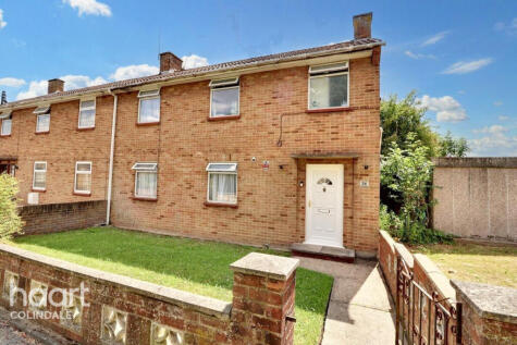 Meadfield, Edgware, HA8