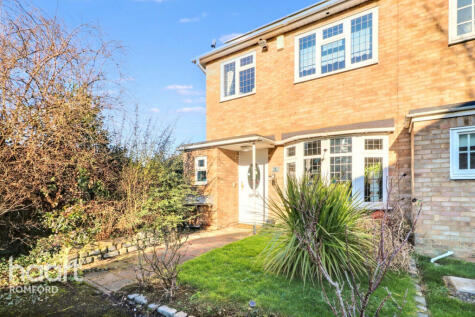 Pitcairn Close, Romford, RM7 8AH