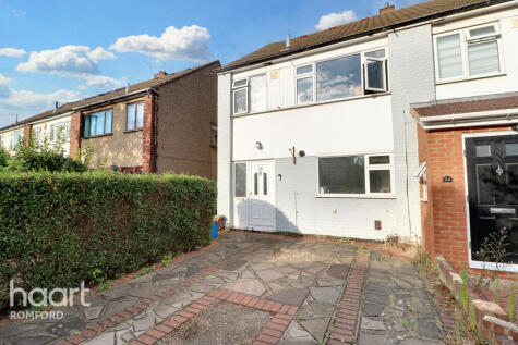 Rosedale Road, Romford, RM1 4QS