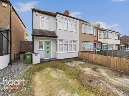 Ferndale Road, Romford, RM5 3ER