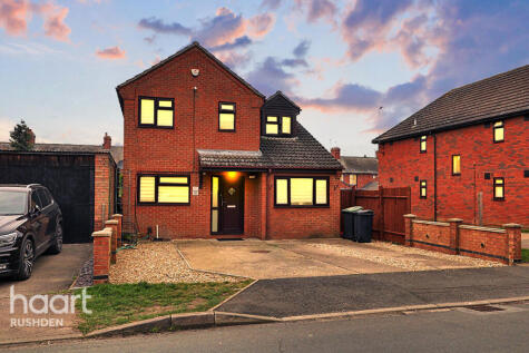 Chichele Street, Higham Ferrers, NN10