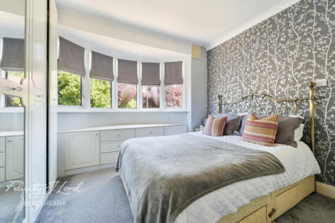 Ankerdine Crescent, London