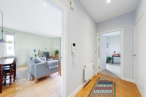 Navigation Road, London, E3