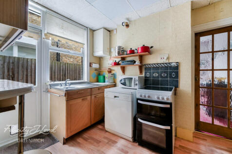 Azof Street, London SE10