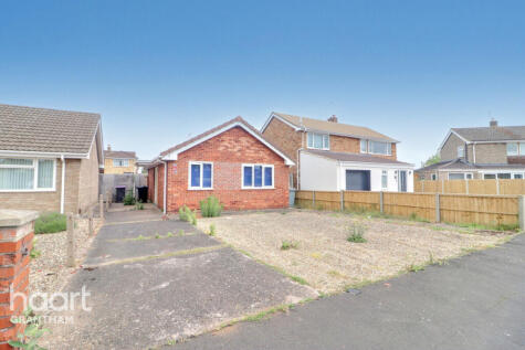 Darley Dale Crescent, Grantham