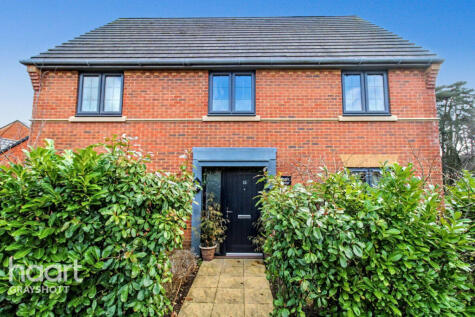 Nightjar Road, Bordon