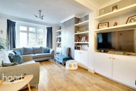 Cromer Close, UXBRIDGE