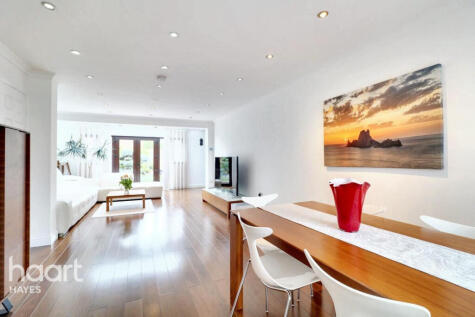 Cosgrove Close, Hayes