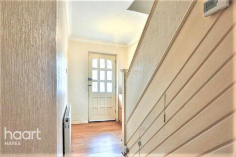 Spencer Avenue, Hayes