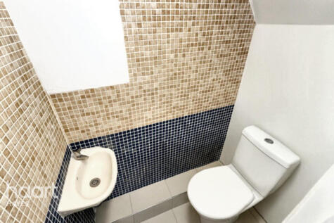 Silverdale Gardens, Hayes