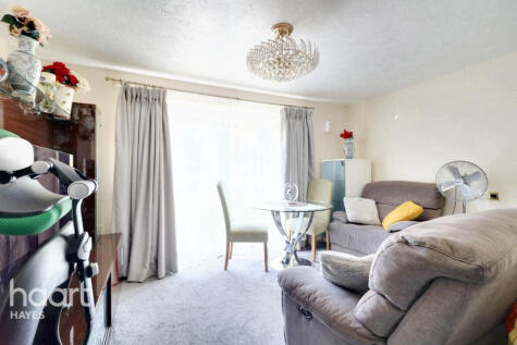 Westcombe Lodge Drive, Hayes