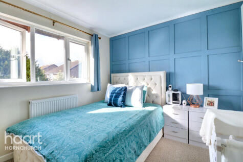 Kirton Close, Hornchurch