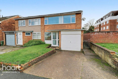 Falkirk Close, Hornchurch