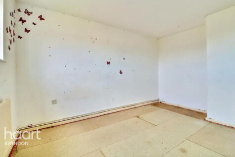 Beaulieu Close, Swindon