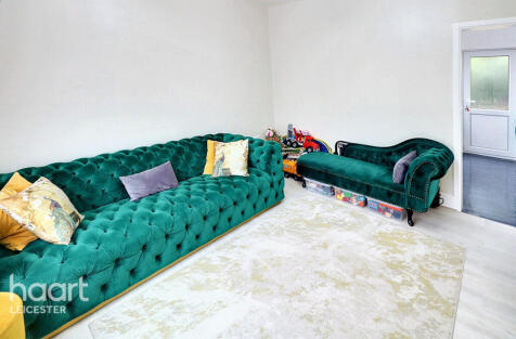 Halifax Drive, Leicester