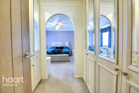 Waterville Drive, Basildon