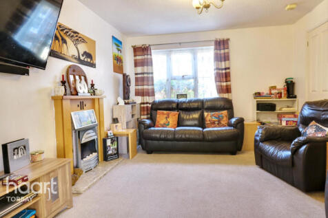 Whitebeam Close, Paignton