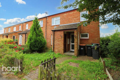 Rendlesham Walk, Bedford