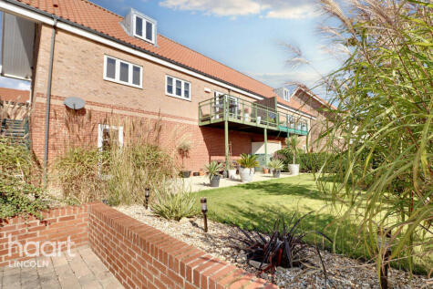 Ellisons Quay, Burton Waters