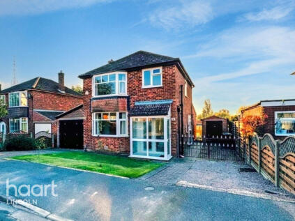 Cross O'Cliff Close, Lincoln