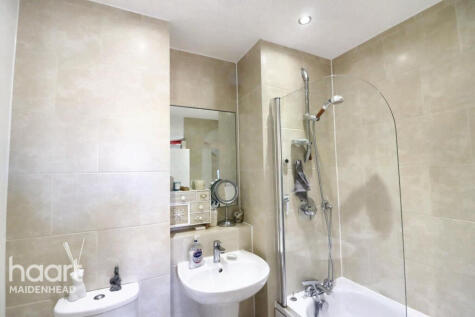 1 Kidwells Close, Maidenhead