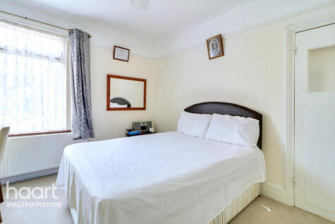 Chingford Road, Walthamstow