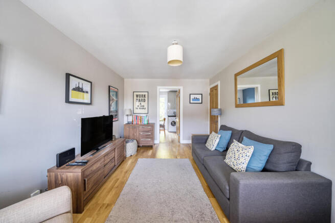 1301079-1-6850392...