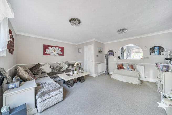 1317982-5-6863d74...