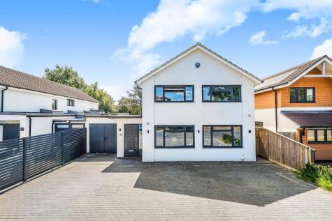Great Oaks Park, Burpham, Guildford, Surrey, GU4