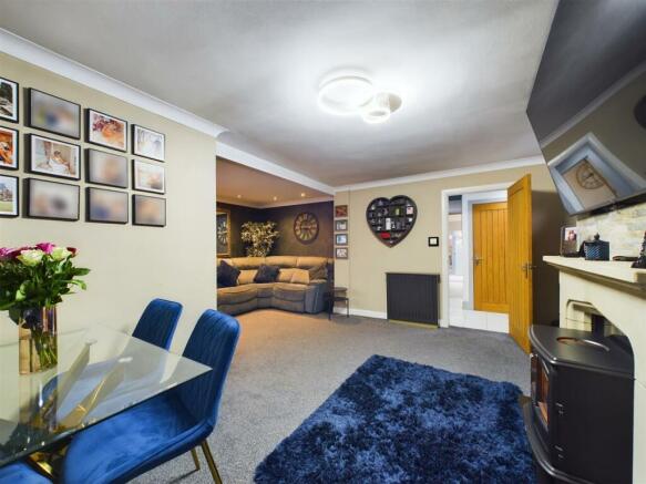 Lounge/Diner