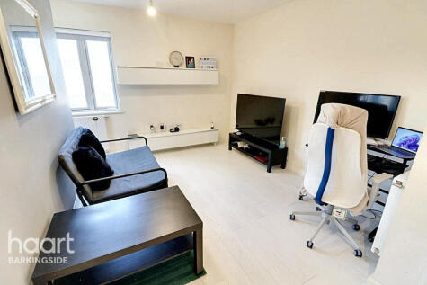 New Mossford Way, Barkingside