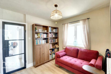 Ewellhurst Road, Clayhall