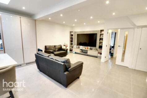 Marlands Road, Clayhall