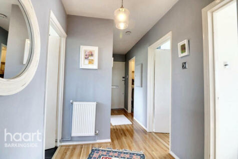 Craven Gardens, Barkingside