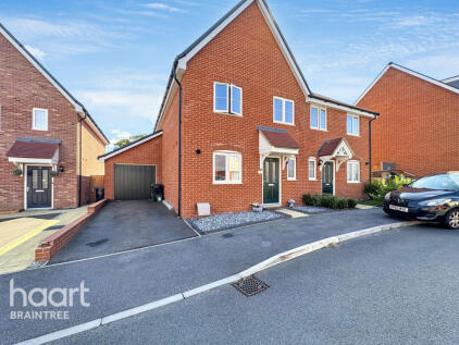 Townrow Avenue, Braintree