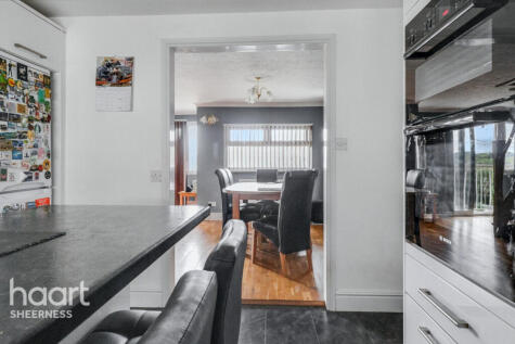 Sunset Close, Eastchurch