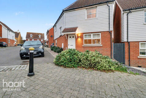 Cliffhouse Avenue, Minster