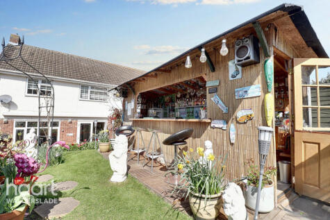 Hazel Grove, Chatham