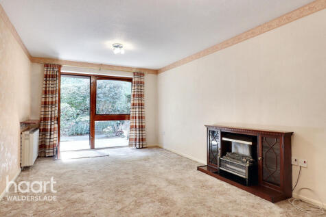 Hopewell Drive, Chatham