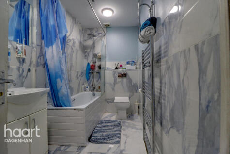 White Gardens, Dagenham