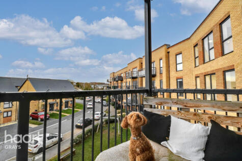 Devonshire Close, Grays