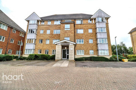 St Leonards Close, Grays