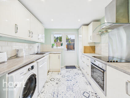 Elm Avenue, Heybridge