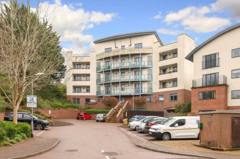 Tring - 2 bedroom apartment for sale