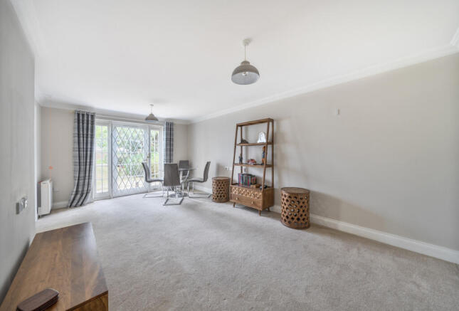 1325712-18-688755...