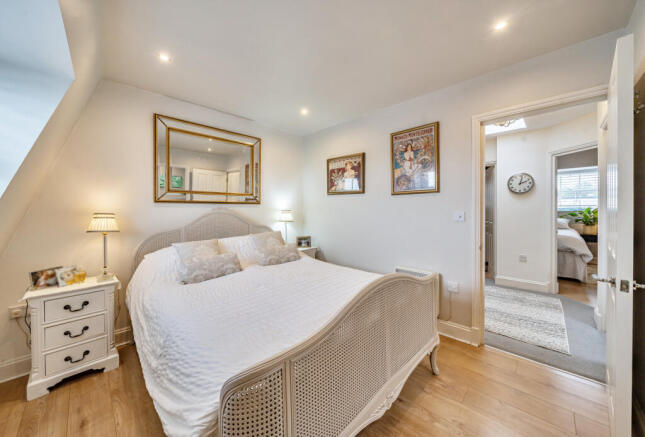 1361874-14-68deb9...