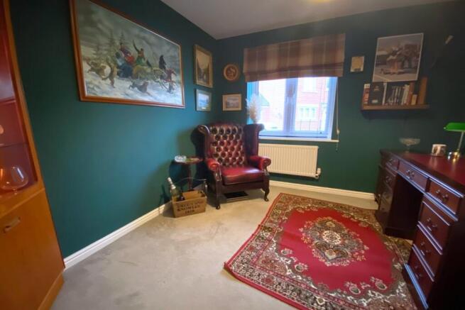 Family  Room / Bedro