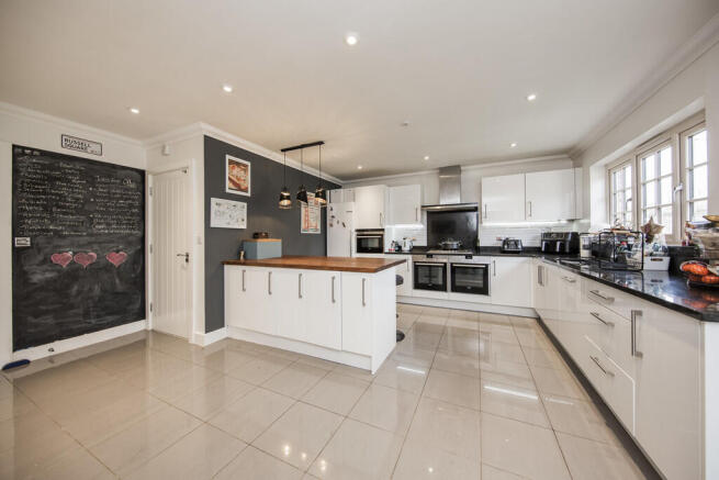 Kitchen 1