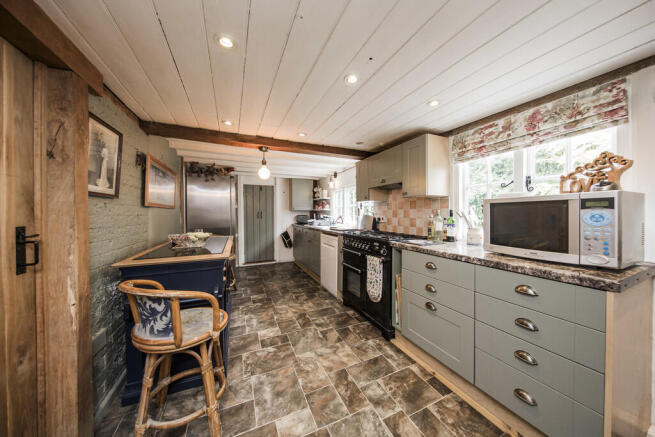 Kitchen 1