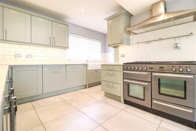 Kitchen/ Breakfast